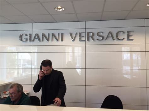 versace via fermi|gianni versace spa novara.